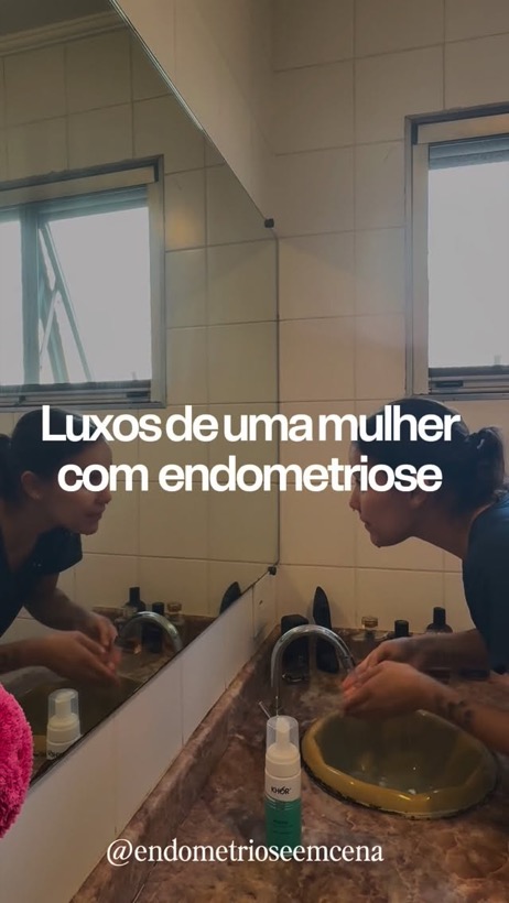 Os pequenos luxos de uma mulher com endometriose